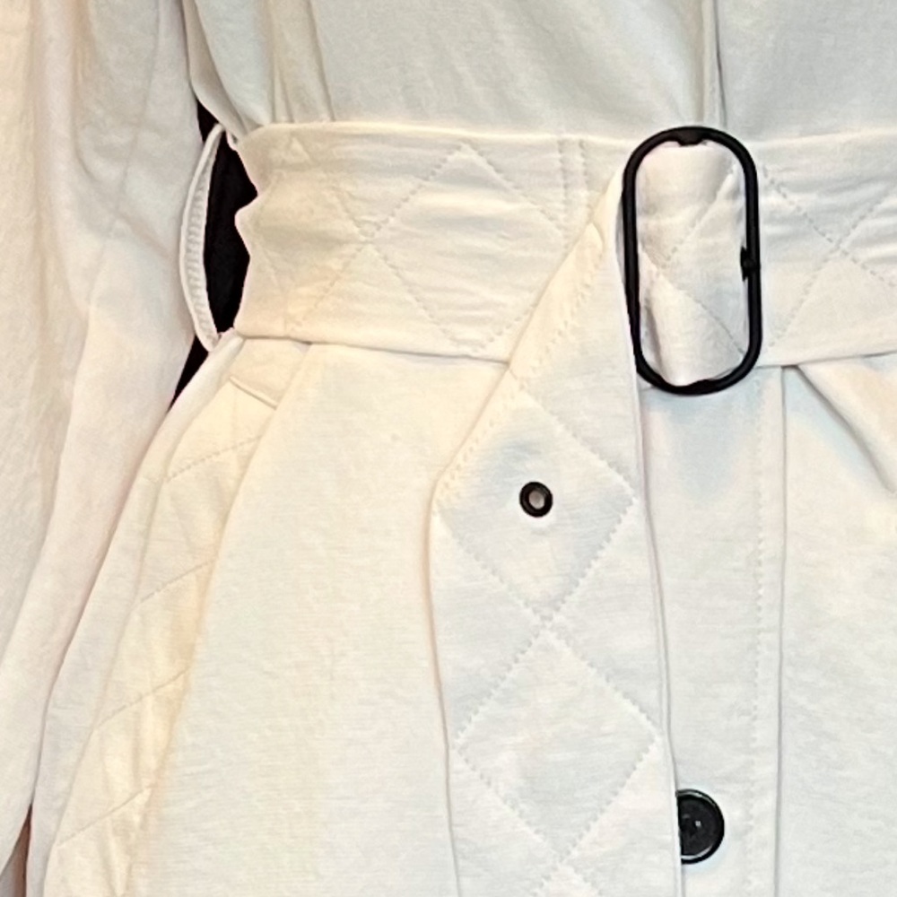 🤍𝐖𝐈𝐋𝐅𝐑𝐄𝐃 Quilted Day Trench Coat — Rare Edition — Cream - Picture 7 of 8